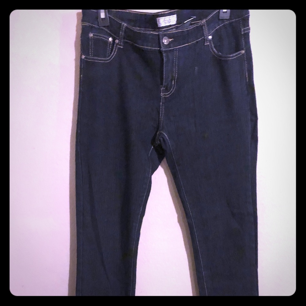 Gold pocketed Anita blue jeans. 15 juniors.